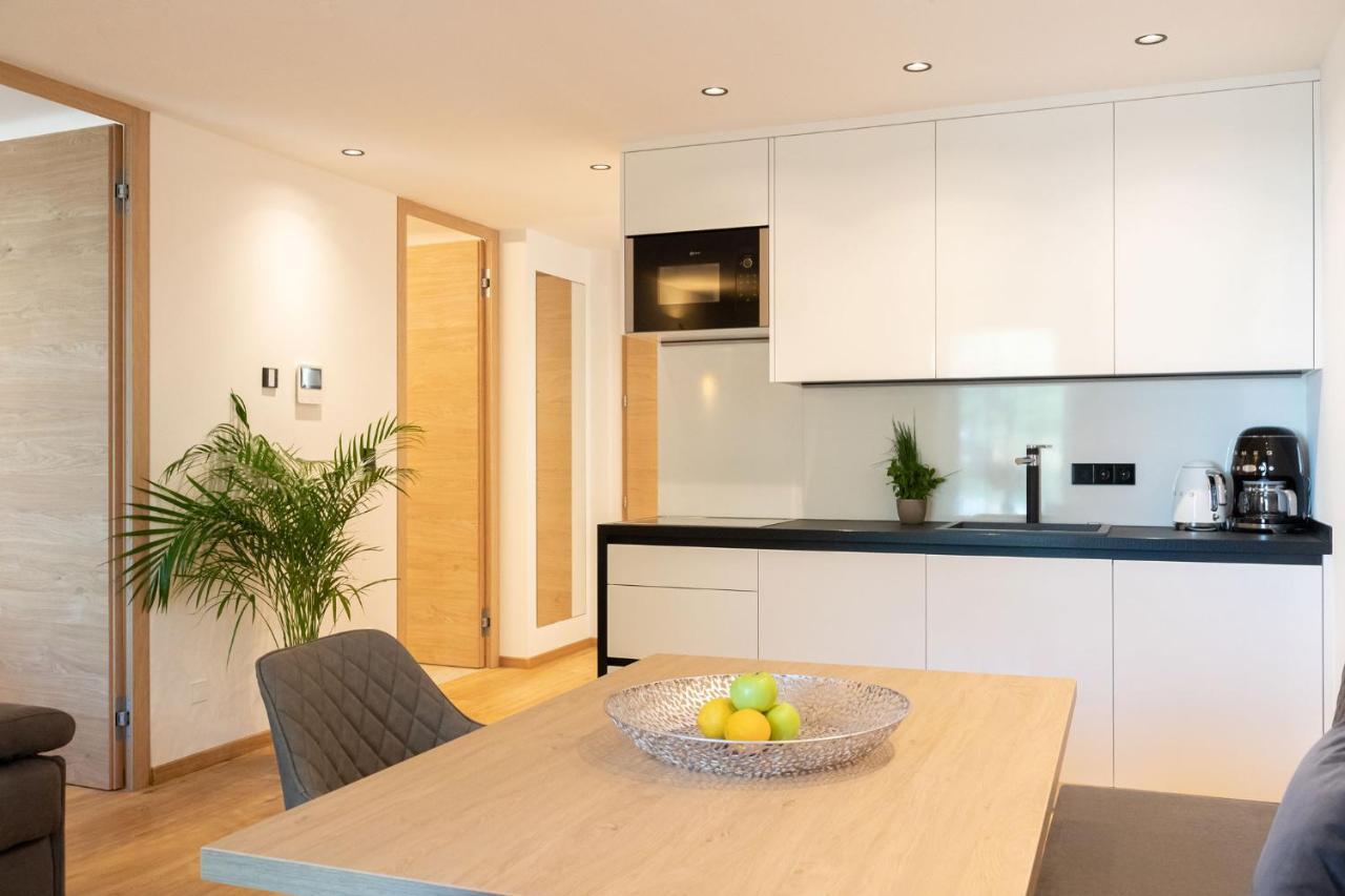Nice Living Neue- Moderne Apartments Im Herzen Von Brixen - Kostenlose Brixencard - Ideal Fuer Familien, Paare, Geschaeftsreisende Und Allen Urlaubs Hungrigen ภายนอก รูปภาพ