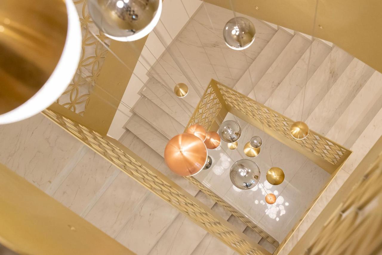 Nice Living Neue- Moderne Apartments Im Herzen Von Brixen - Kostenlose Brixencard - Ideal Fuer Familien, Paare, Geschaeftsreisende Und Allen Urlaubs Hungrigen ภายนอก รูปภาพ