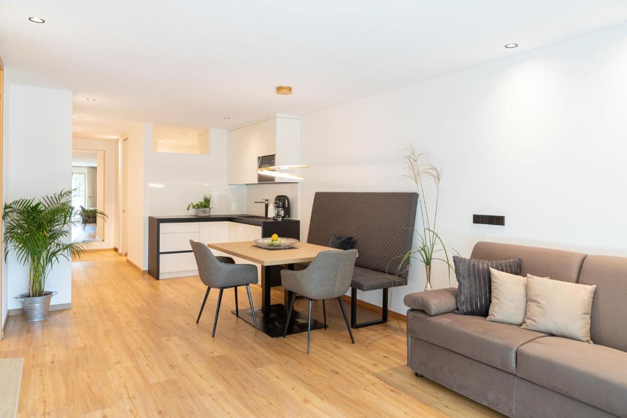 Nice Living Neue- Moderne Apartments Im Herzen Von Brixen - Kostenlose Brixencard - Ideal Fuer Familien, Paare, Geschaeftsreisende Und Allen Urlaubs Hungrigen ภายนอก รูปภาพ
