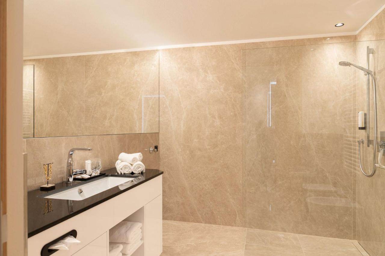 Nice Living Neue- Moderne Apartments Im Herzen Von Brixen - Kostenlose Brixencard - Ideal Fuer Familien, Paare, Geschaeftsreisende Und Allen Urlaubs Hungrigen ภายนอก รูปภาพ