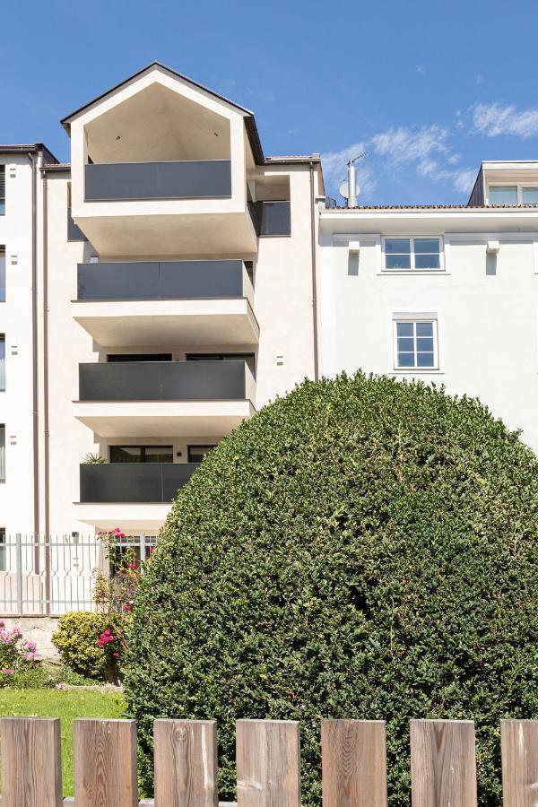 Nice Living Neue- Moderne Apartments Im Herzen Von Brixen - Kostenlose Brixencard - Ideal Fuer Familien, Paare, Geschaeftsreisende Und Allen Urlaubs Hungrigen ภายนอก รูปภาพ